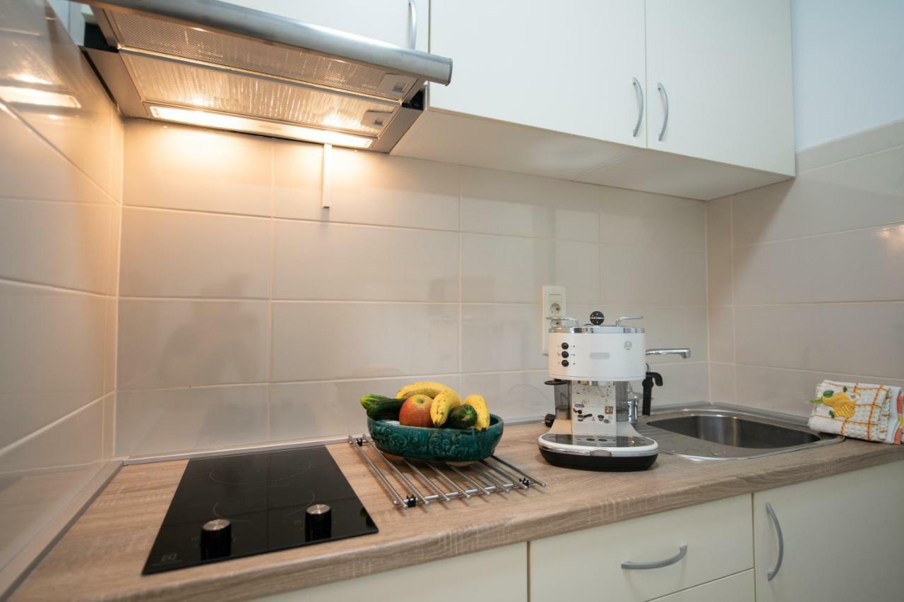 Stella Apartment *